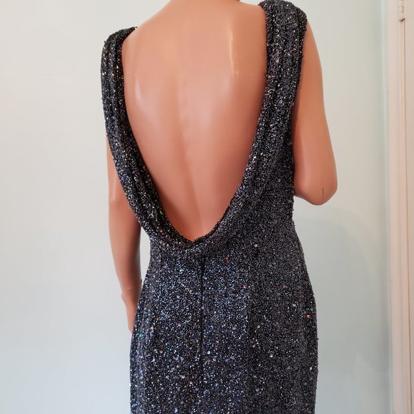 NWOT RIAZEE BOUTIQUE Stunning heavily beaded, fully lined Formal Dress. - Picture 1 of 17